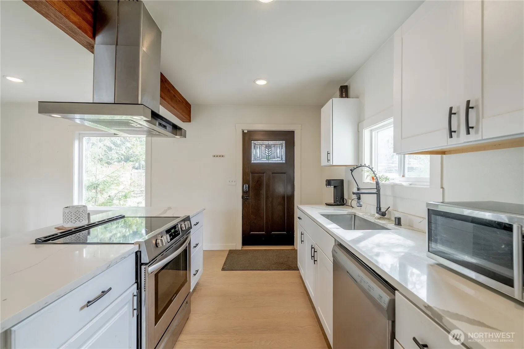 23737 100th Avenue SE, Kent, WA 98031-4211