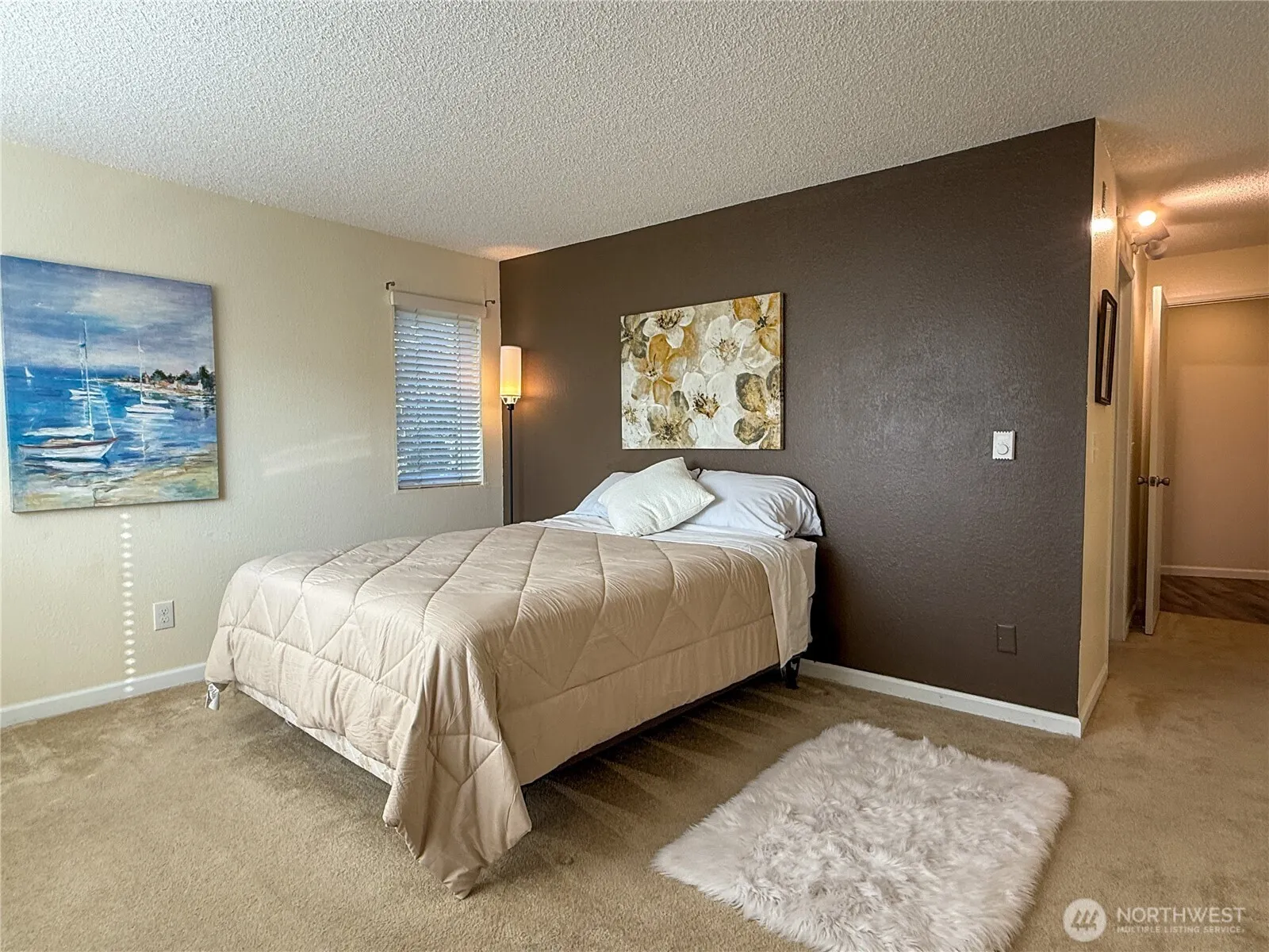 5000 California Avenue SW #201, Seattle, WA 98136