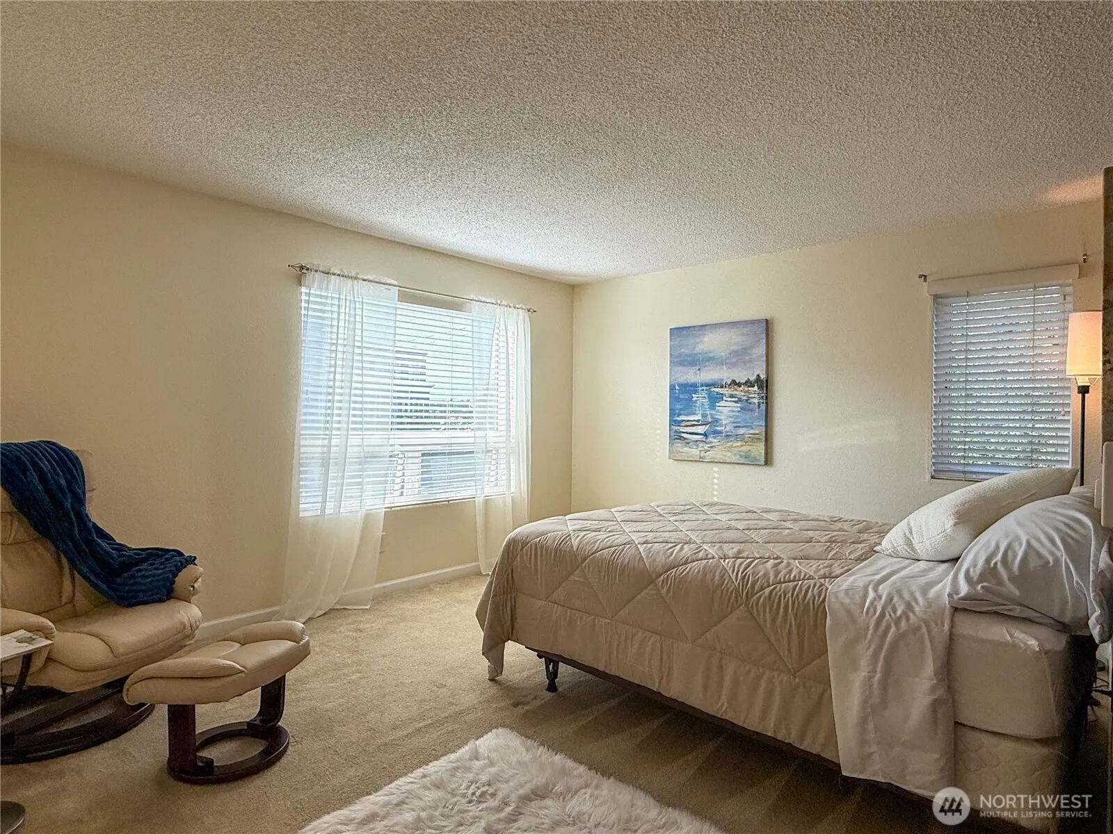 5000 California Avenue SW #201, Seattle, WA 98136