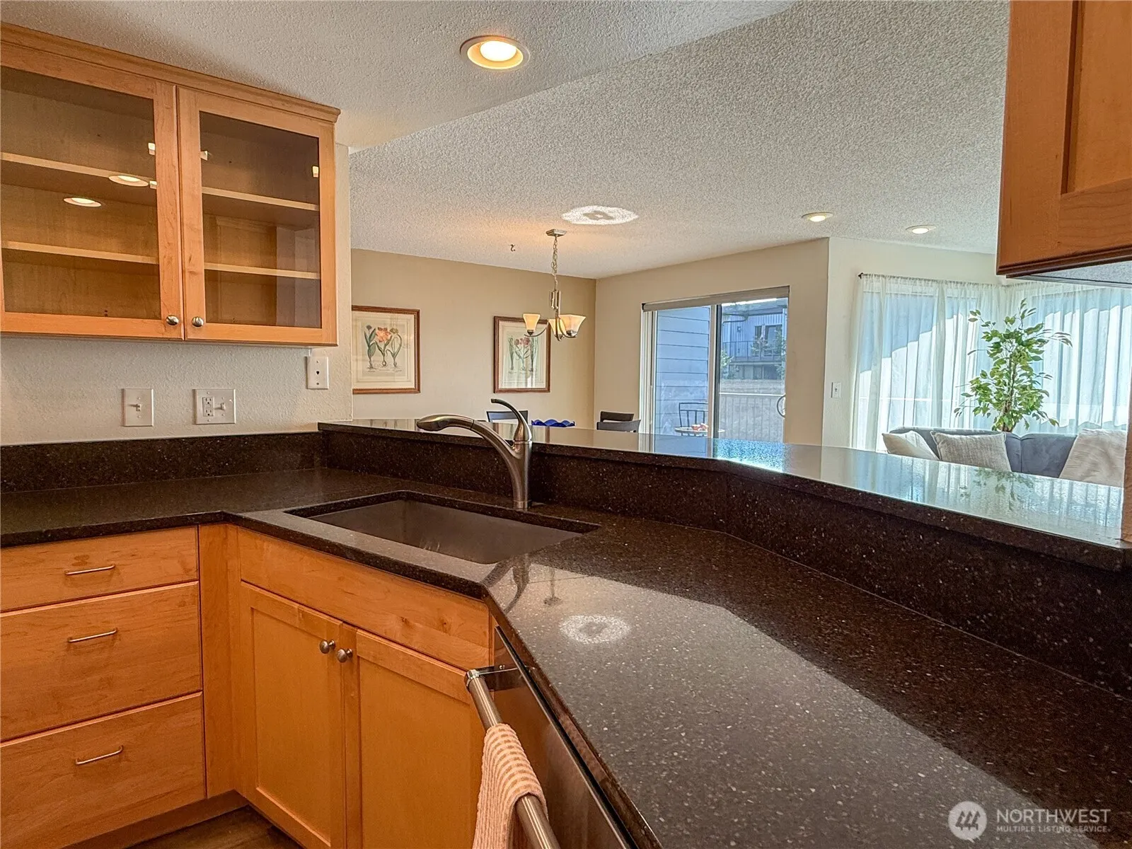 5000 California Avenue SW #201, Seattle, WA 98136