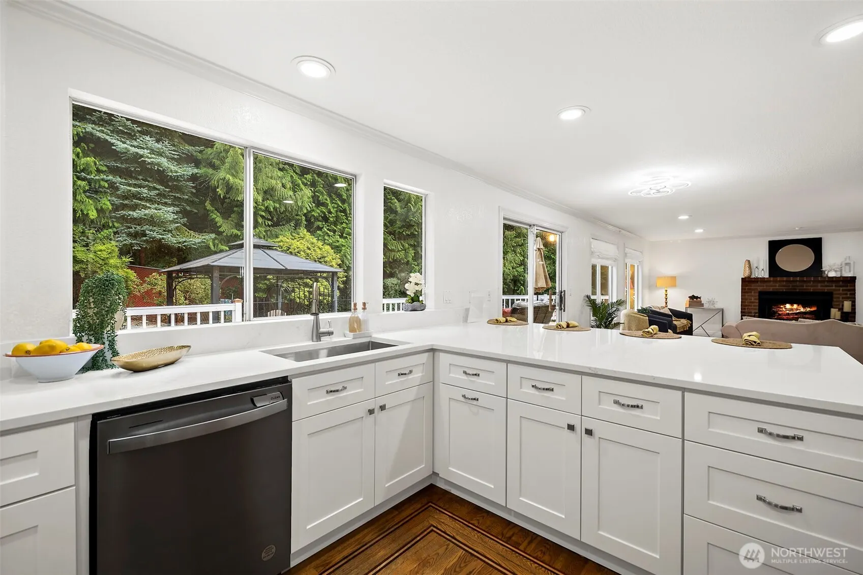 929 187th Place SW, Lynnwood, WA 98036