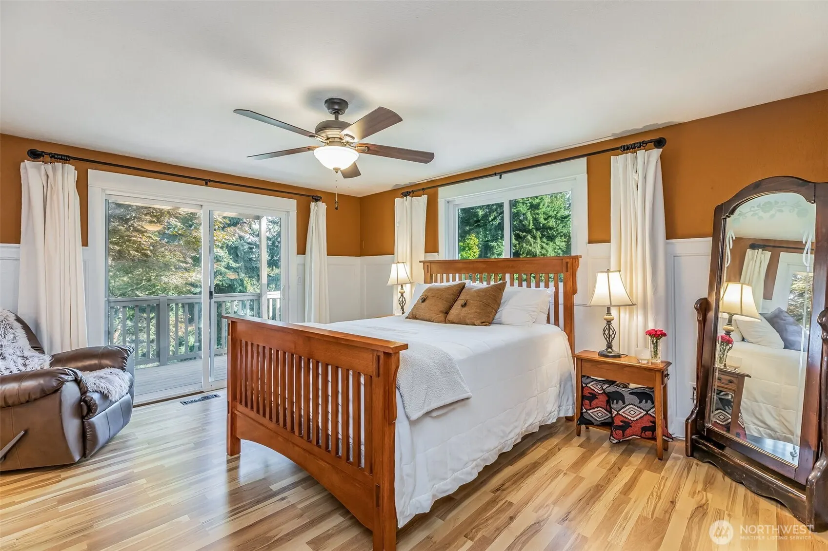 211 E Jonathan Road , Bothell, WA 98012