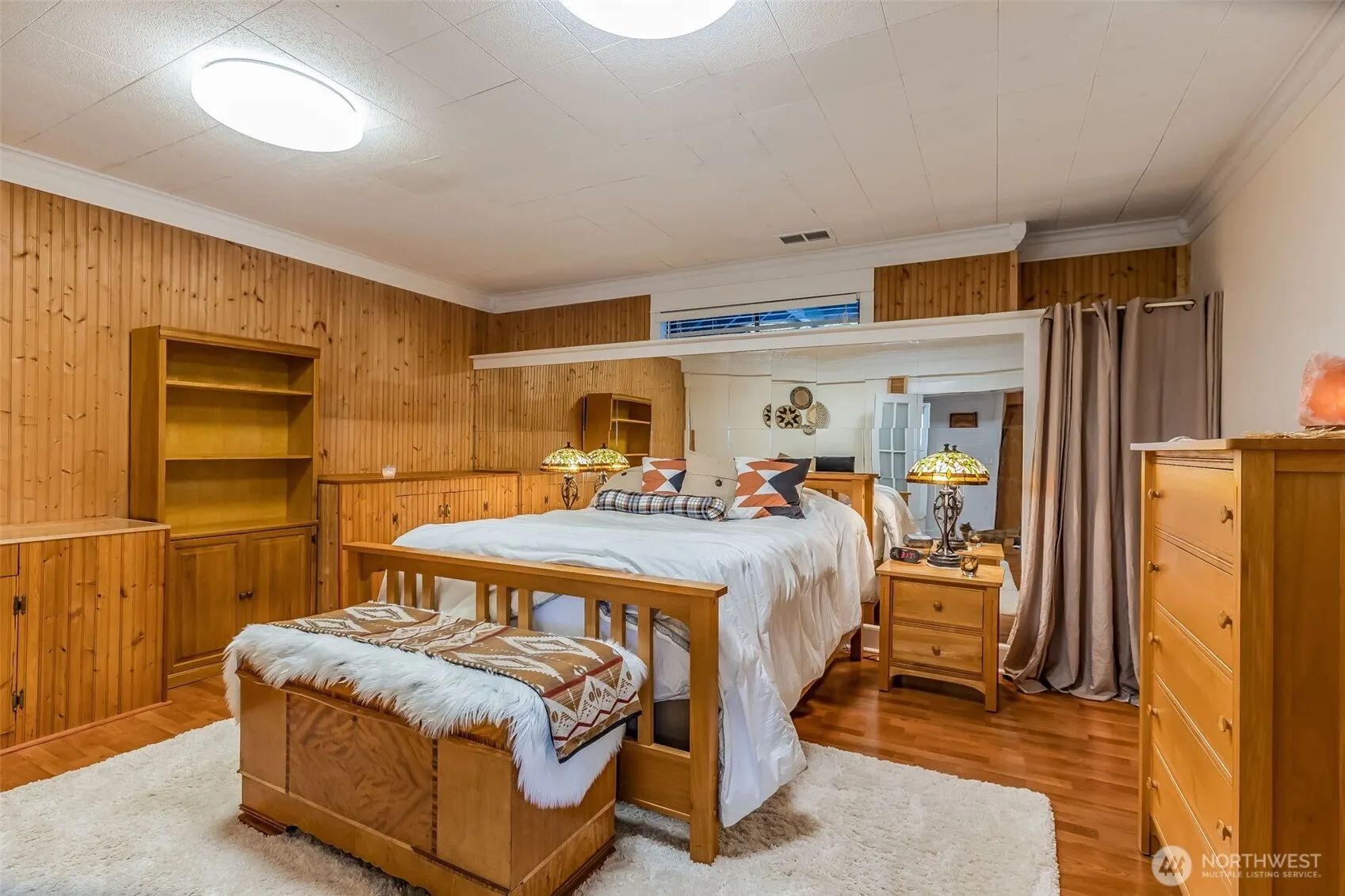 211 E Jonathan Road , Bothell, WA 98012