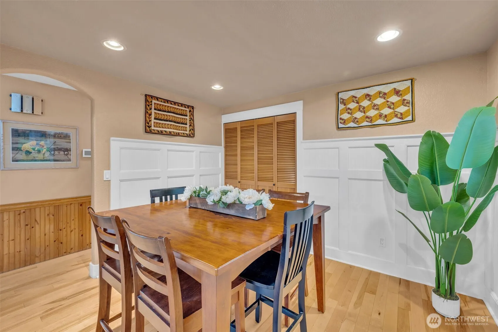 211 E Jonathan Road , Bothell, WA 98012