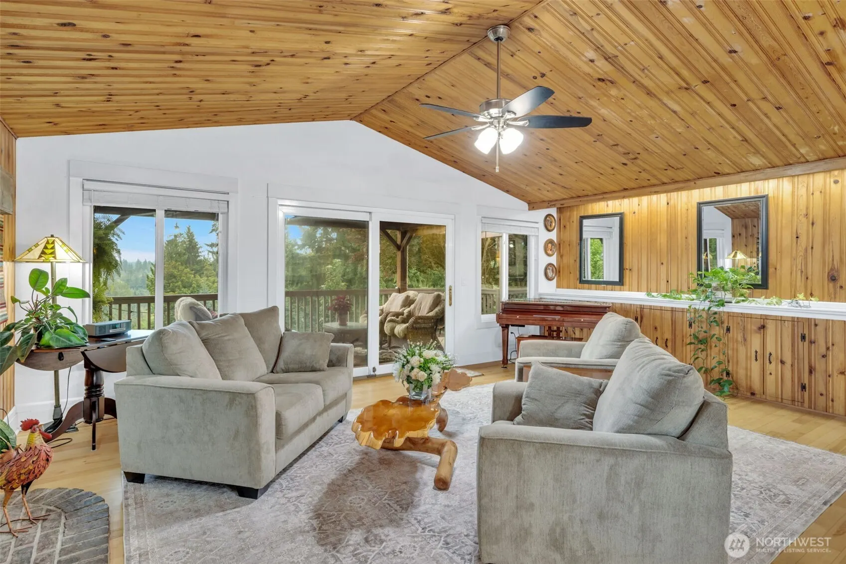 211 E Jonathan Road , Bothell, WA 98012