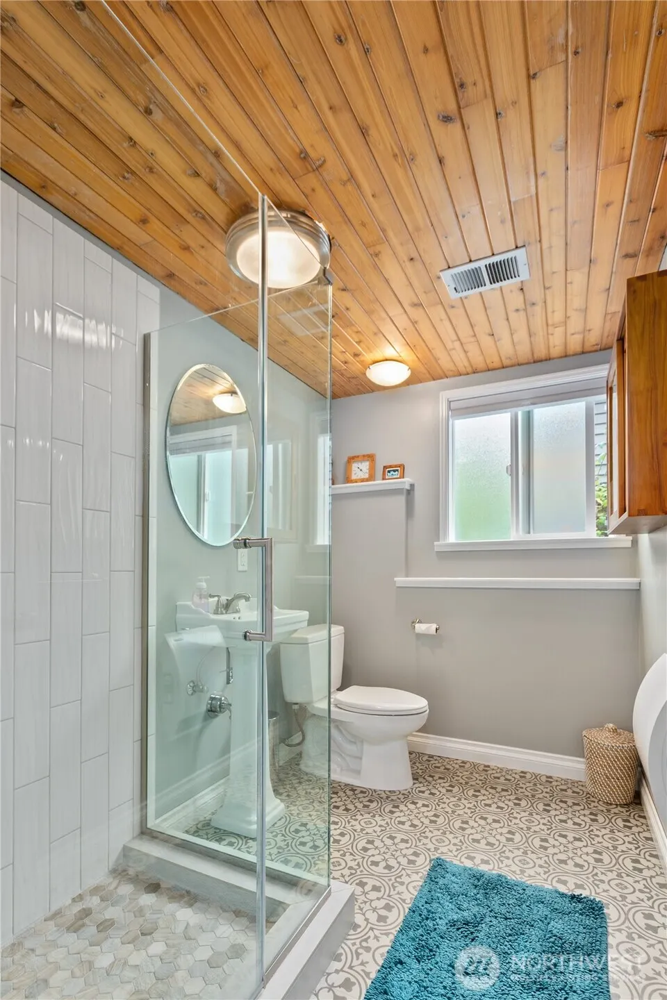 7621 NE 205th Street , Bothell, WA 98028