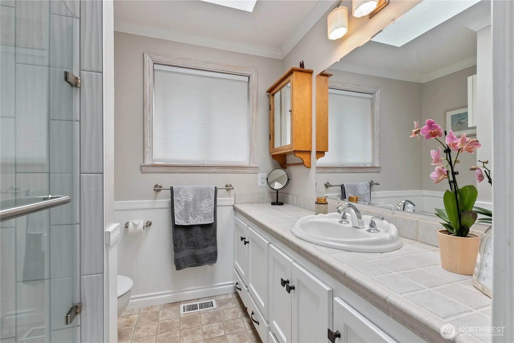 7621 NE 205th Street , Bothell, WA 98028
