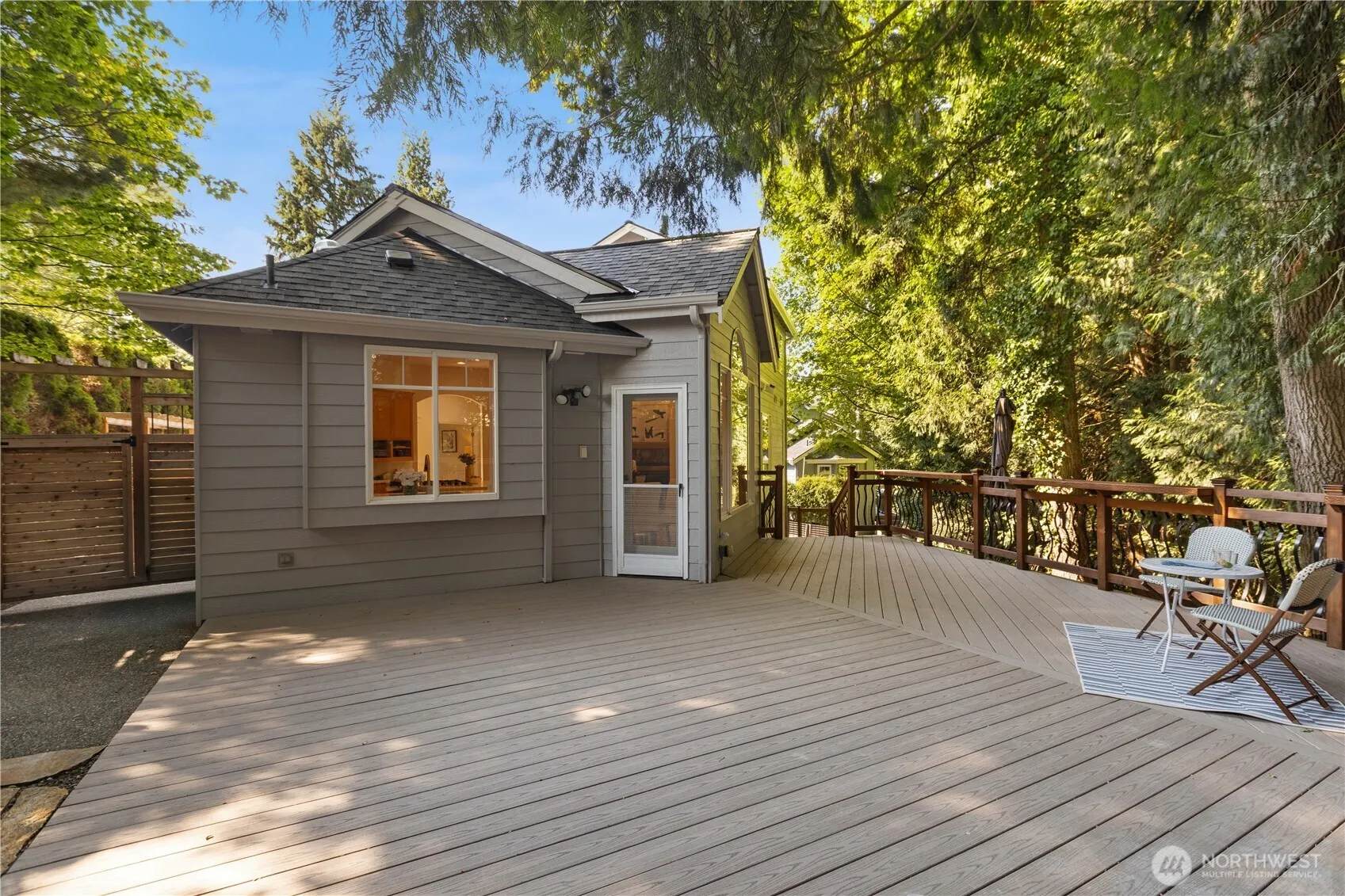 520 2nd Avenue S, Kirkland, WA 98033