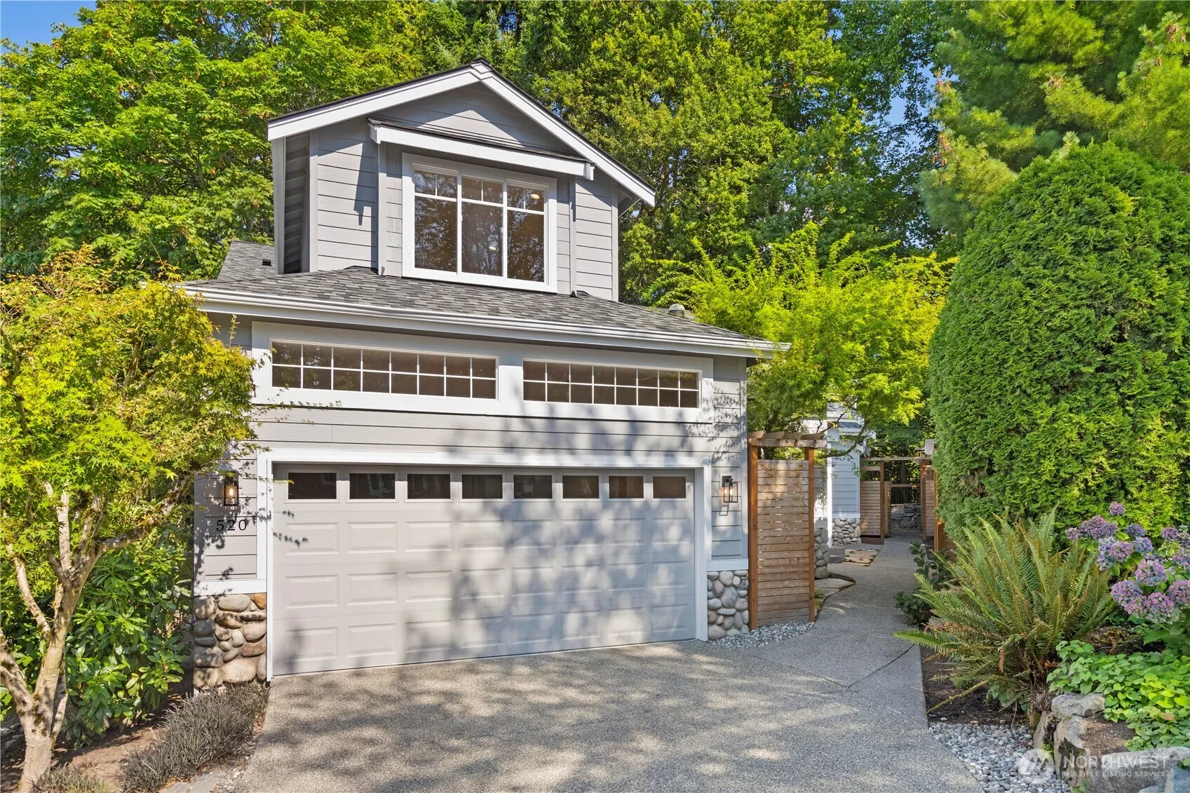 520 2nd Avenue S, Kirkland, WA 98033