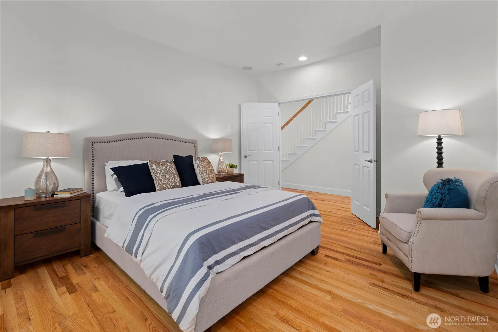 520 2nd Avenue S, Kirkland, WA 98033