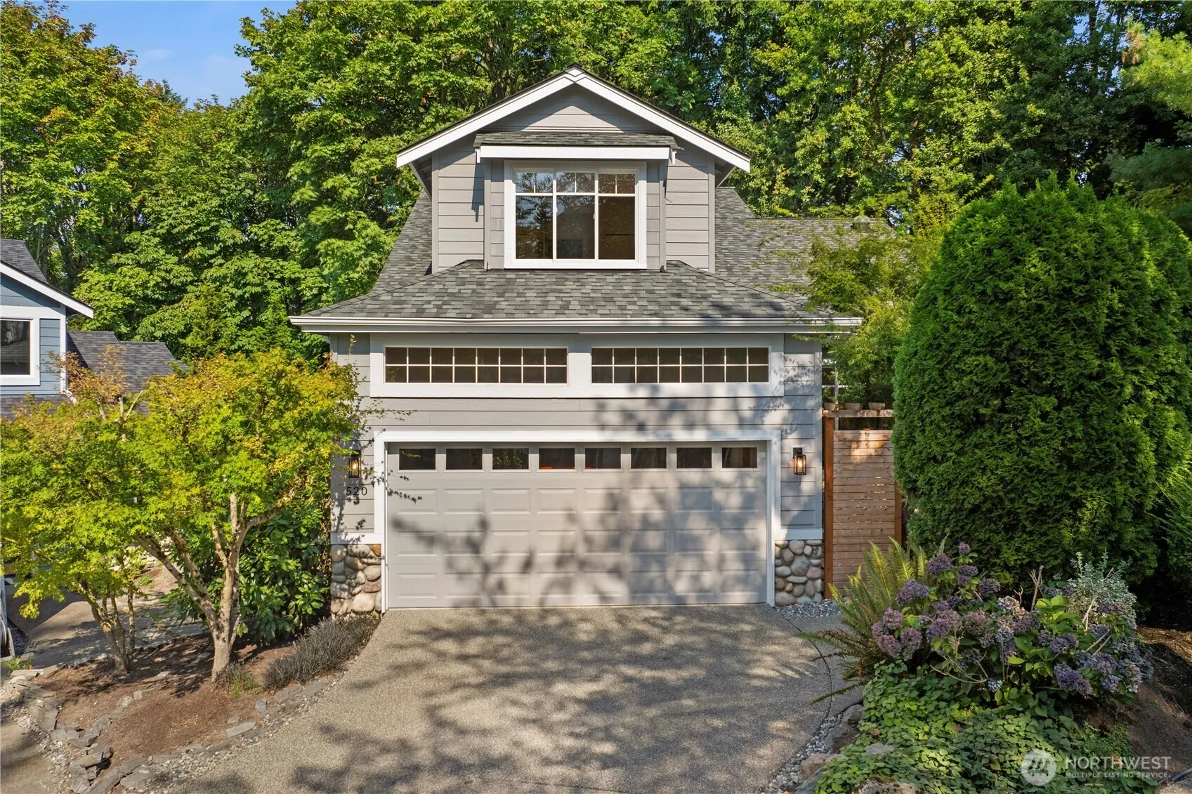 520 2nd Avenue S, Kirkland, WA 98033