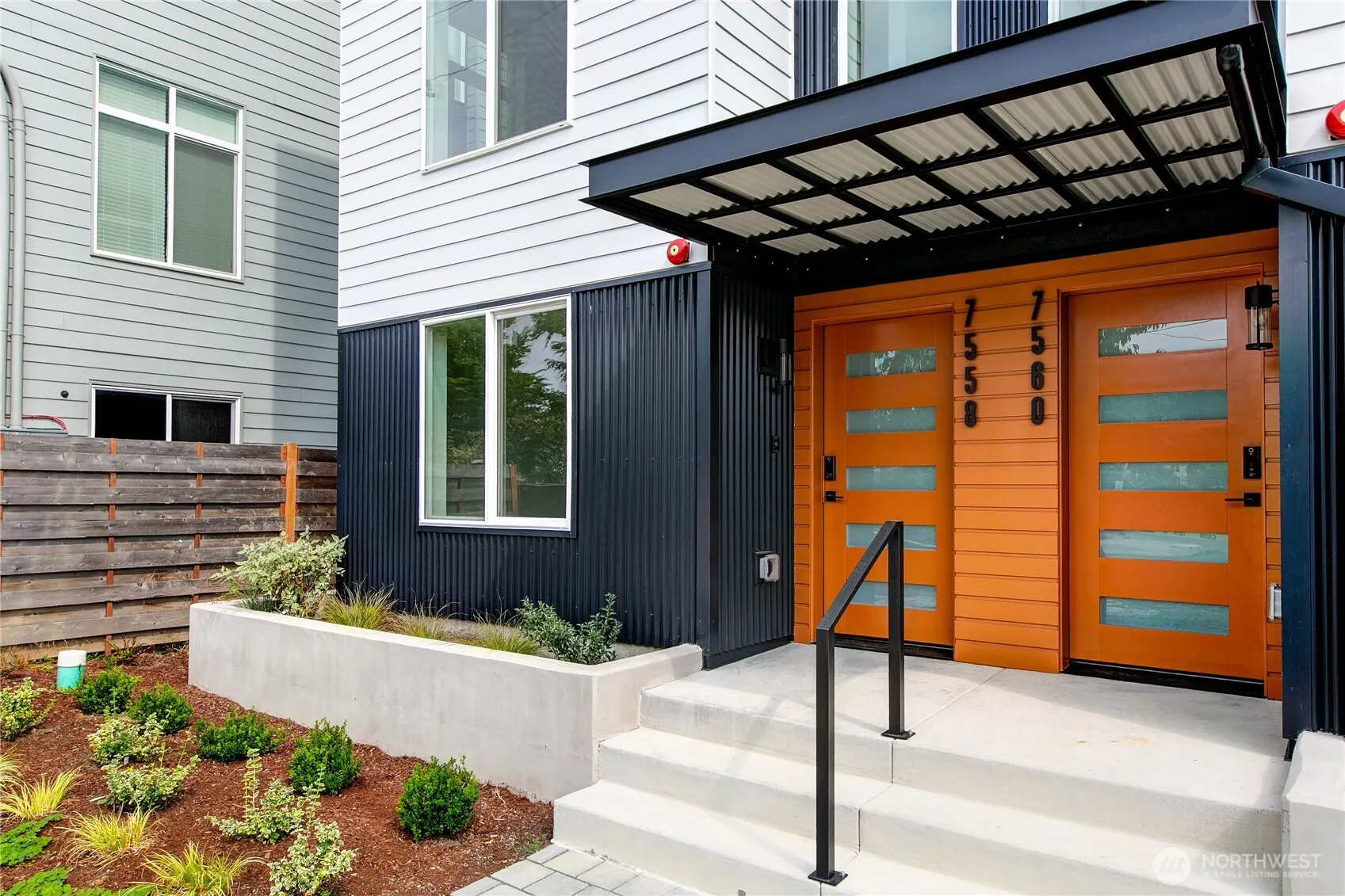 7558 43rd Avenue S, Seattle, WA 98118