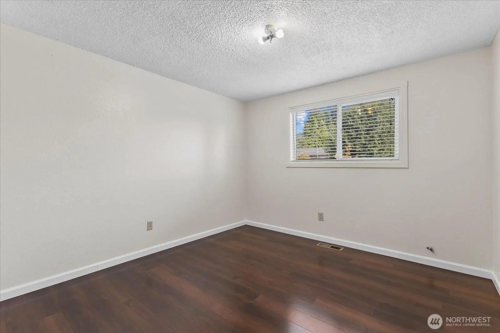 21423 122nd Place SE, Kent, WA 98031