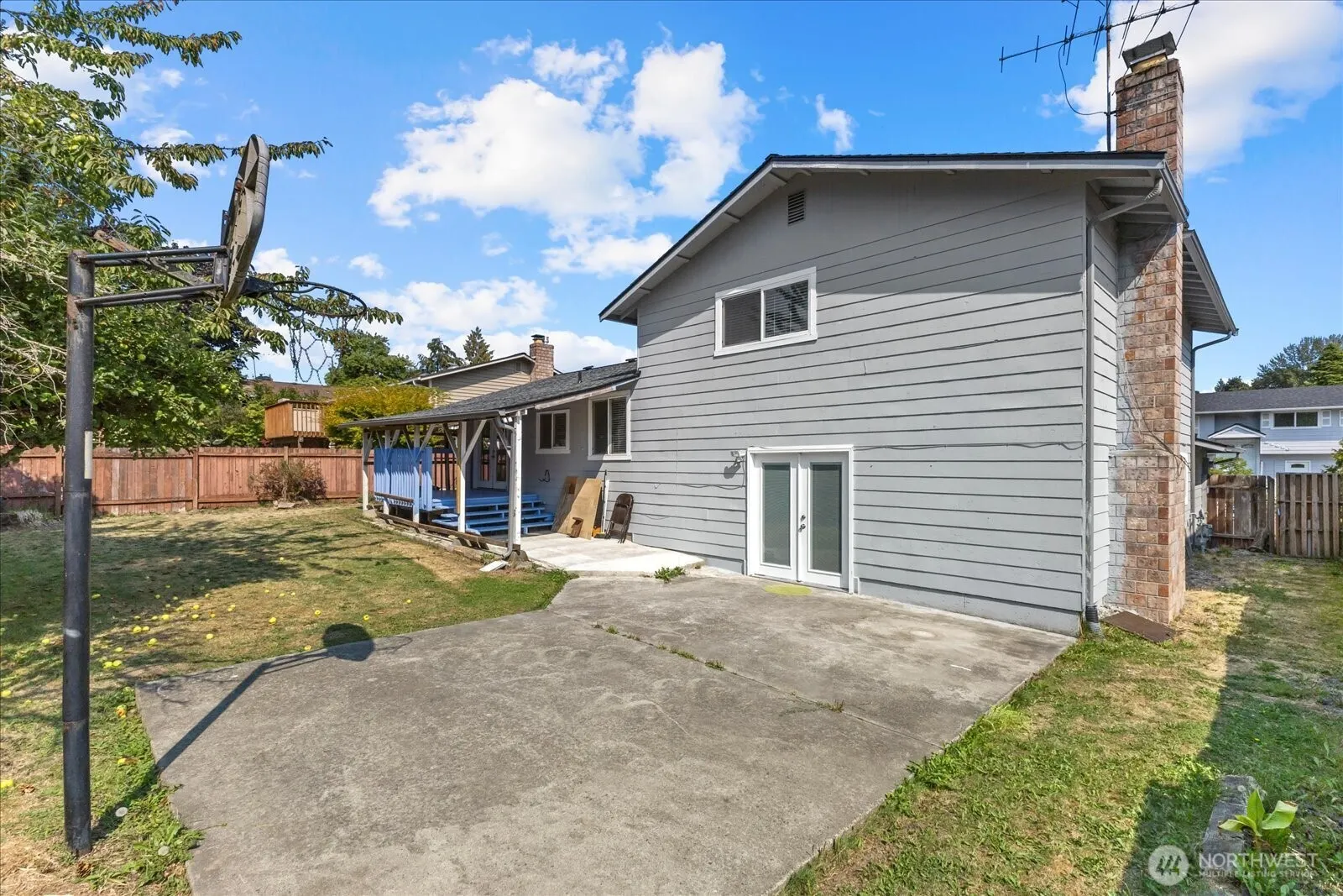 21423 122nd Place SE, Kent, WA 98031