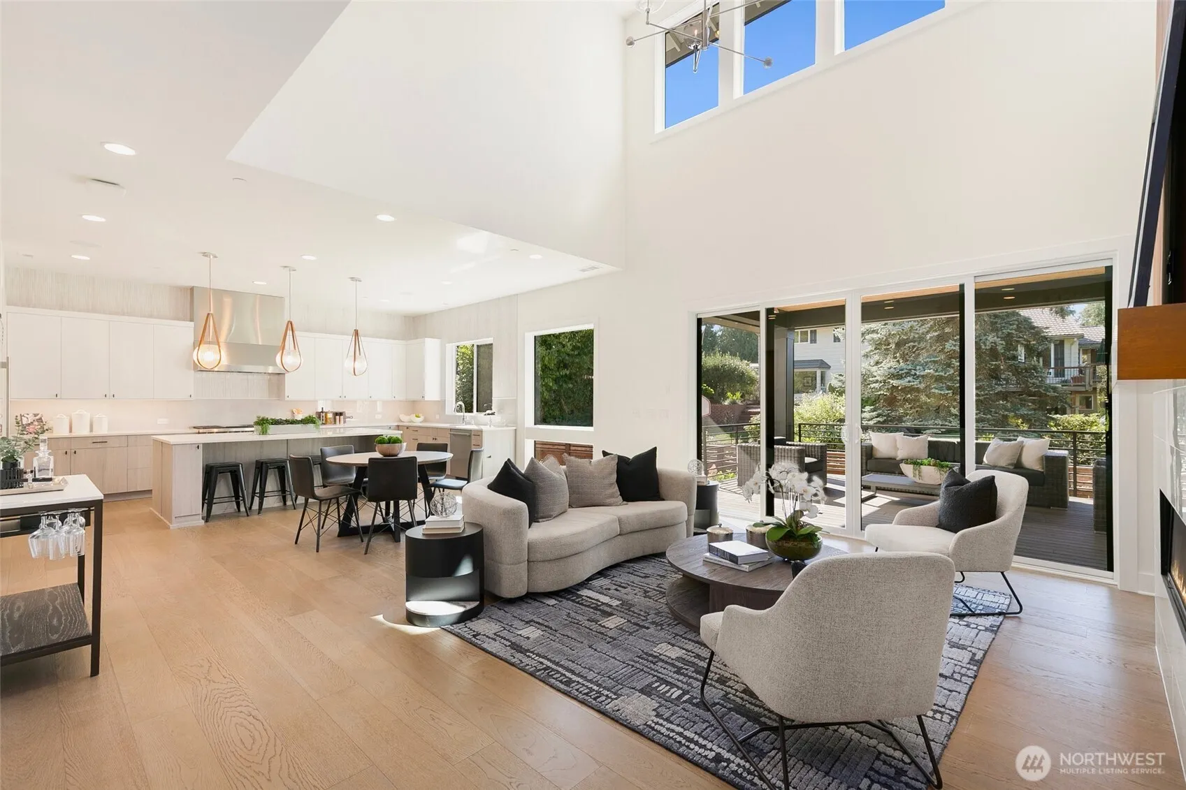 11608 SE 47th Place , Bellevue, WA 98006