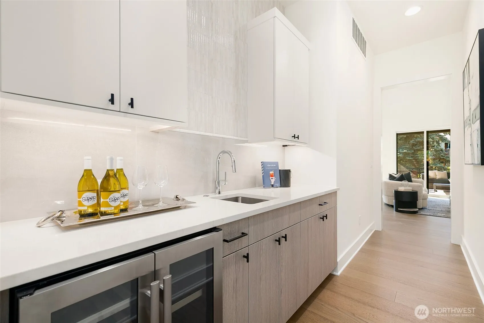 11608 SE 47th Place , Bellevue, WA 98006