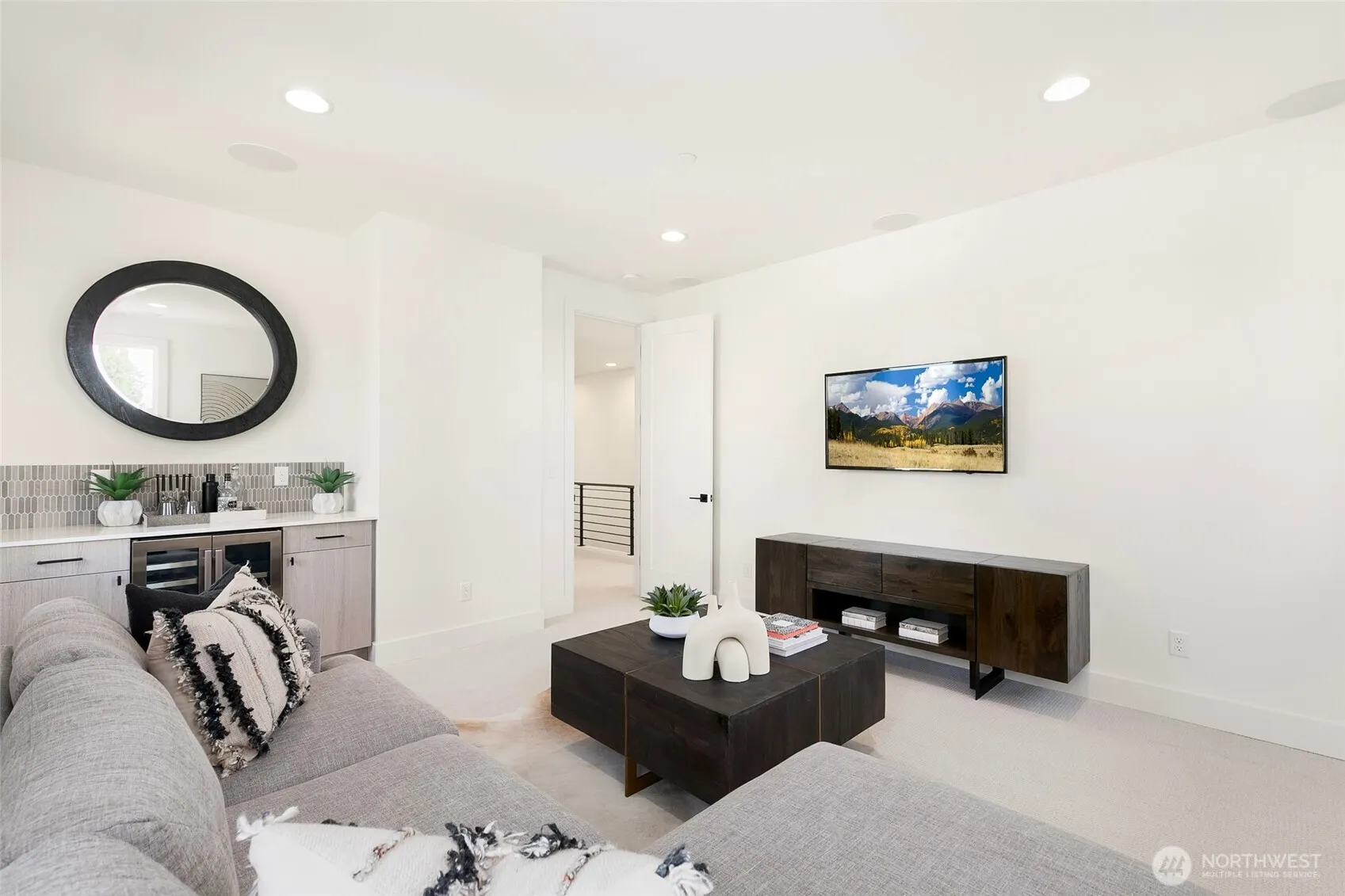 11608 SE 47th Place , Bellevue, WA 98006