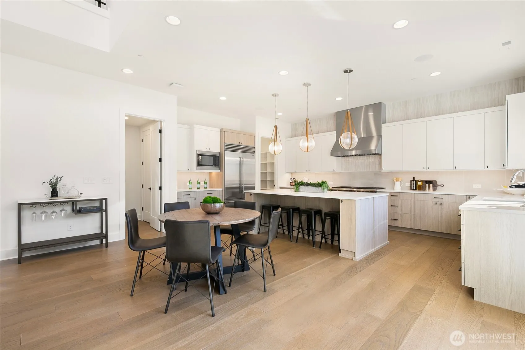 11608 SE 47th Place , Bellevue, WA 98006