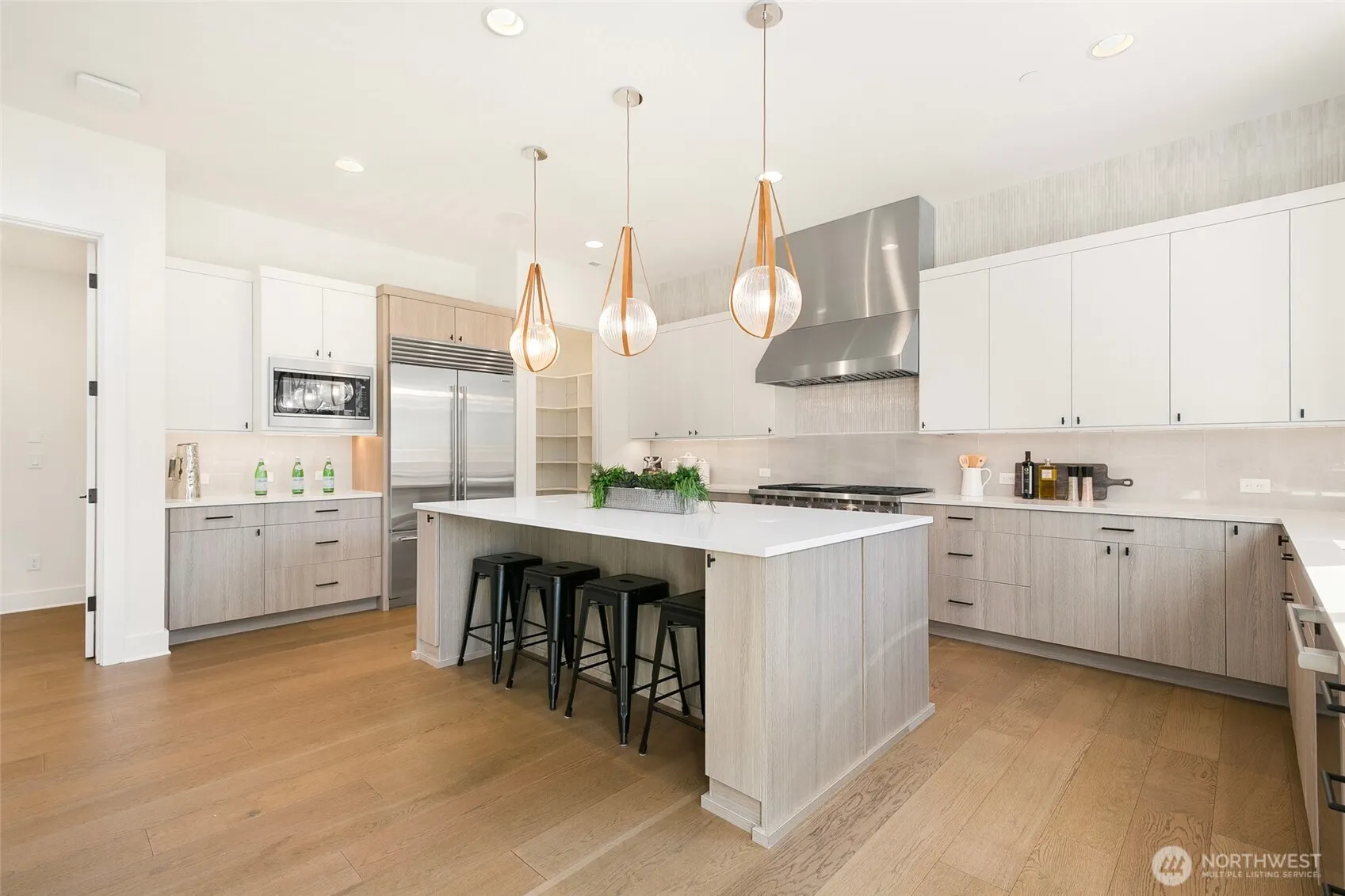 11608 SE 47th Place , Bellevue, WA 98006