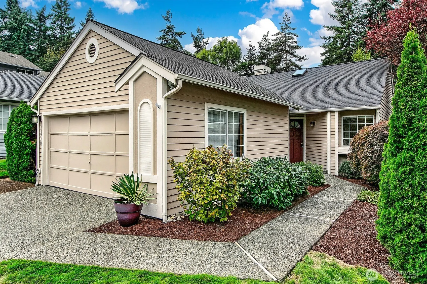 12719 102nd Avenue NE, Kirkland, WA 98034