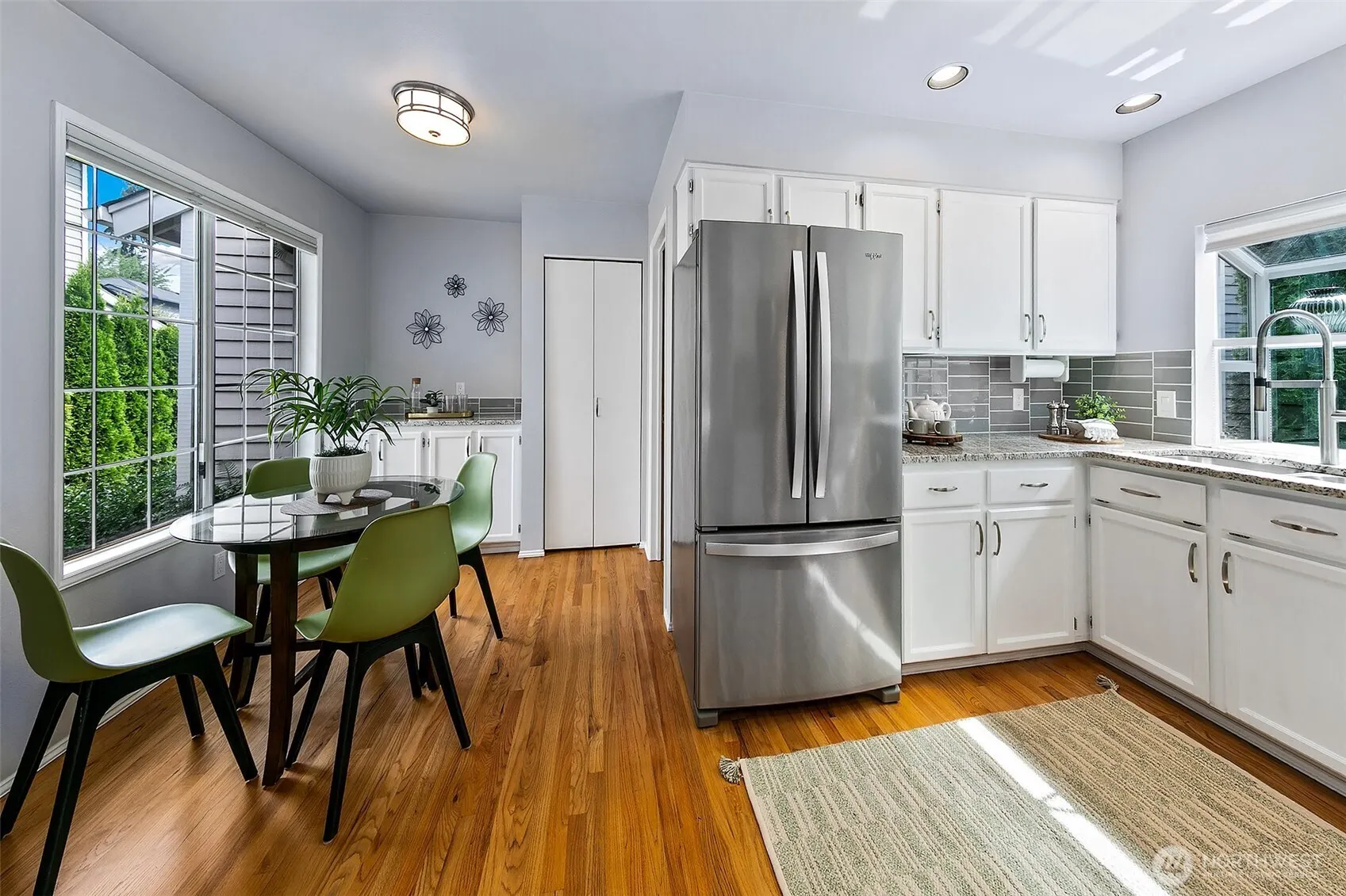 12719 102nd Avenue NE, Kirkland, WA 98034