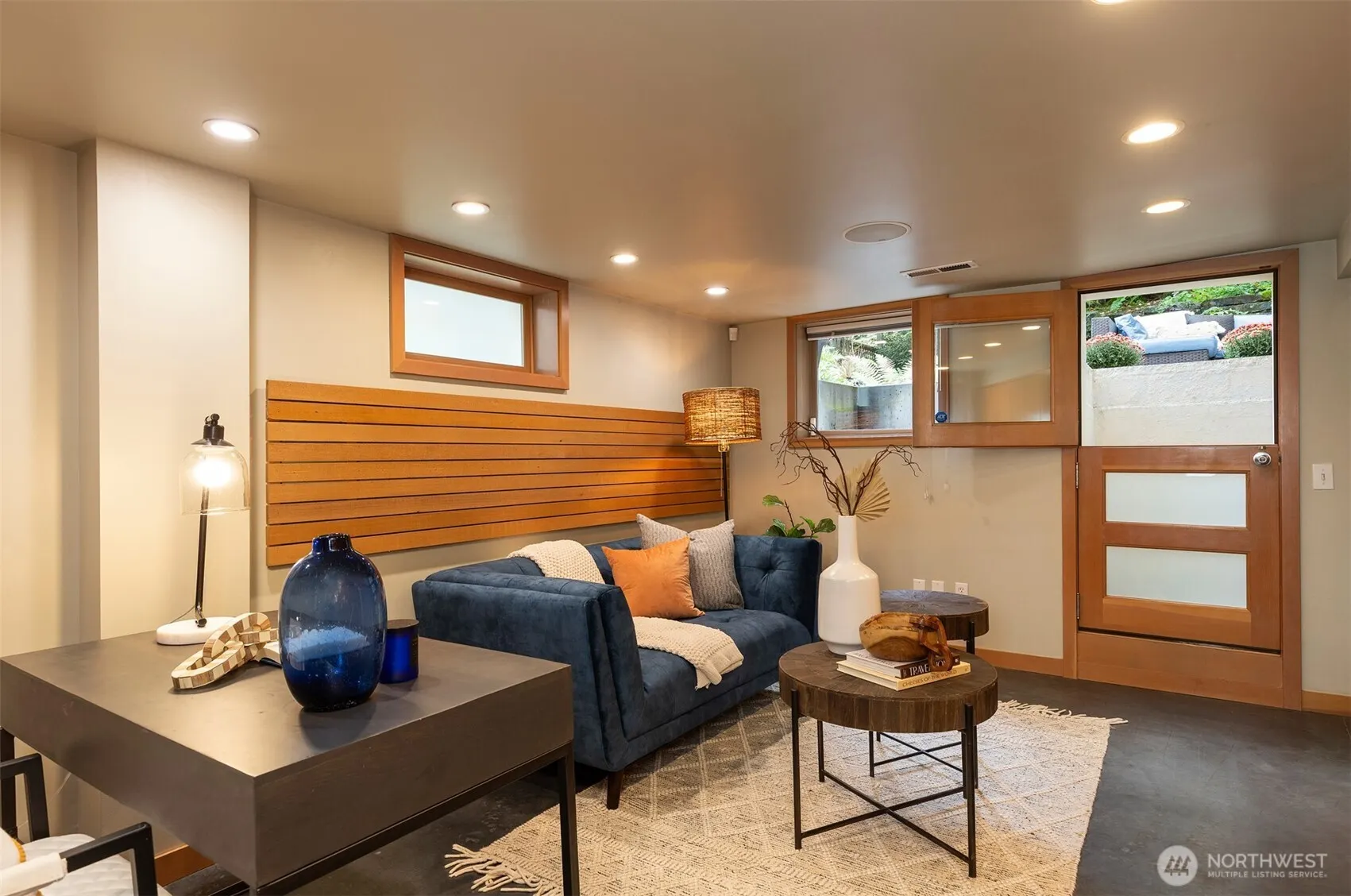 7 Newell Street , Seattle, WA 98109