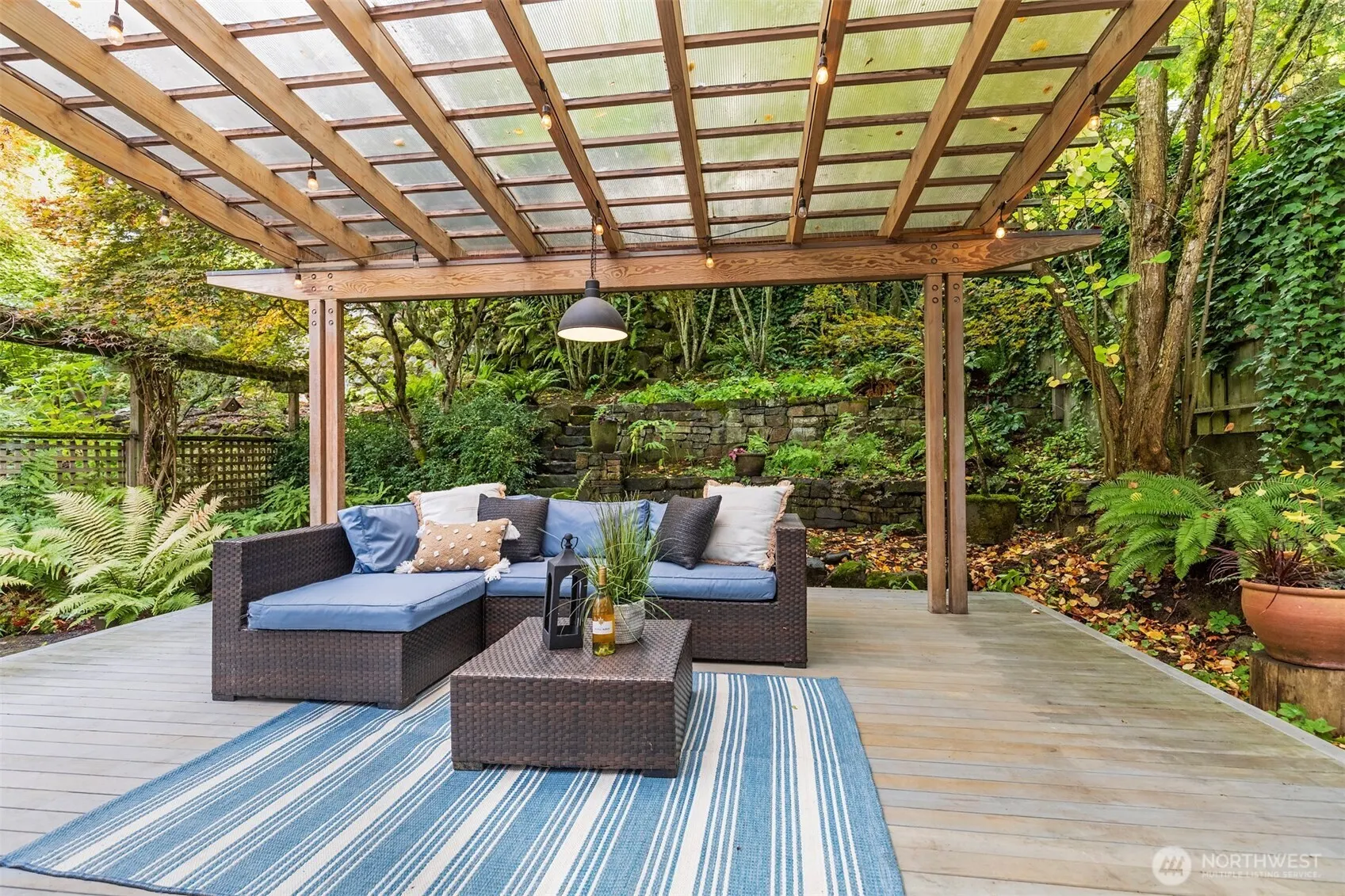 7 Newell Street , Seattle, WA 98109