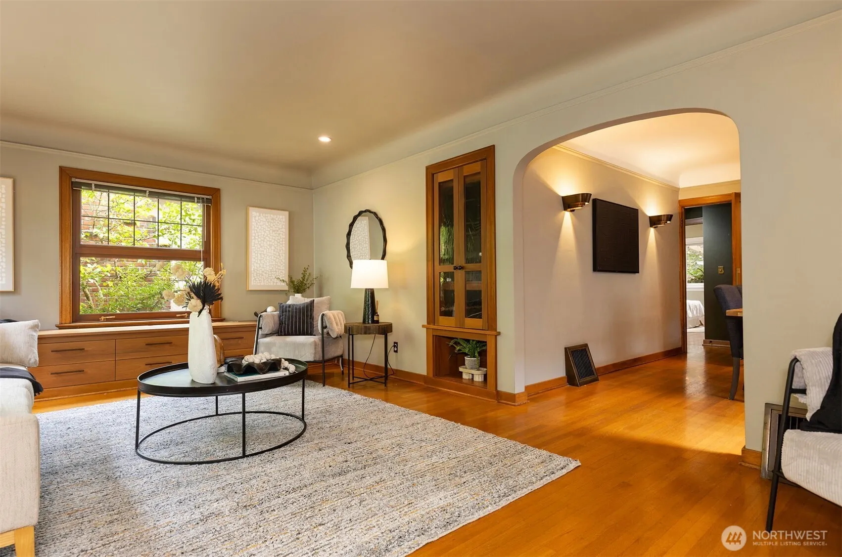 7 Newell Street , Seattle, WA 98109