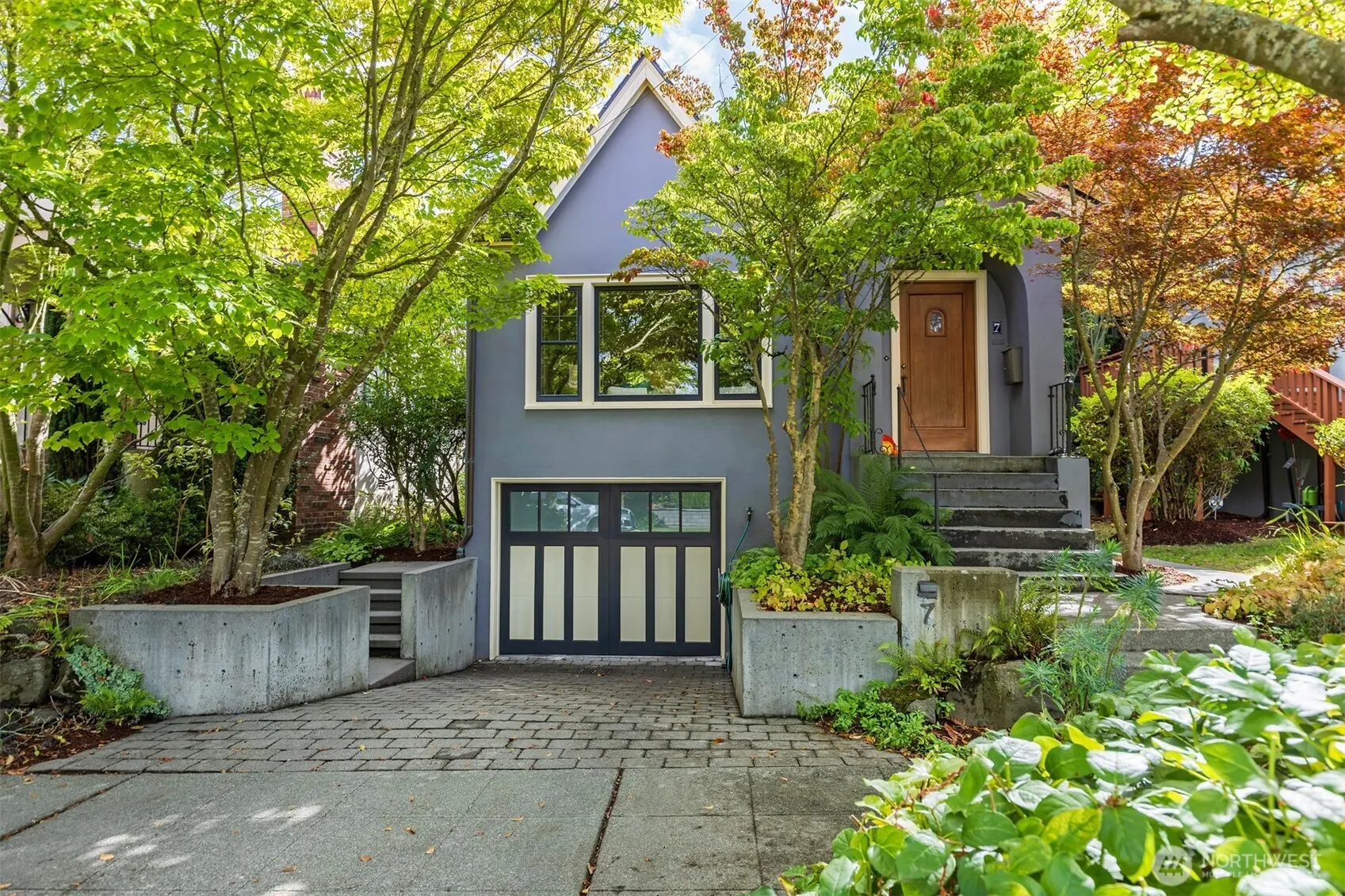 7 Newell Street , Seattle, WA 98109