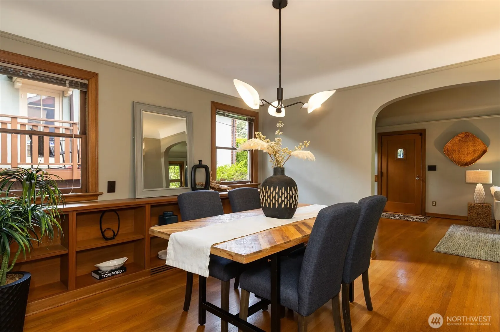 7 Newell Street , Seattle, WA 98109