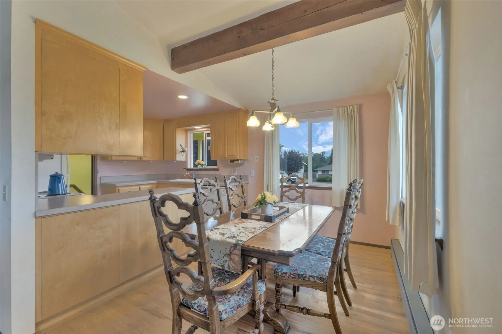 3911 S 250th Street , Kent, WA 98032
