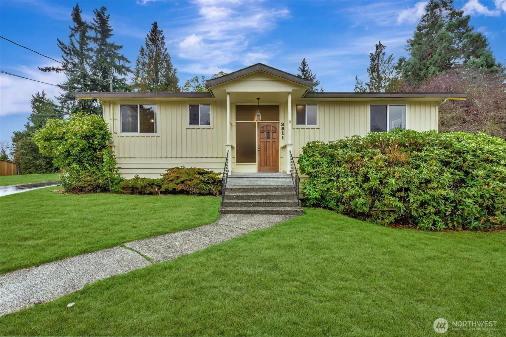3911 S 250th Street , Kent, WA 98032