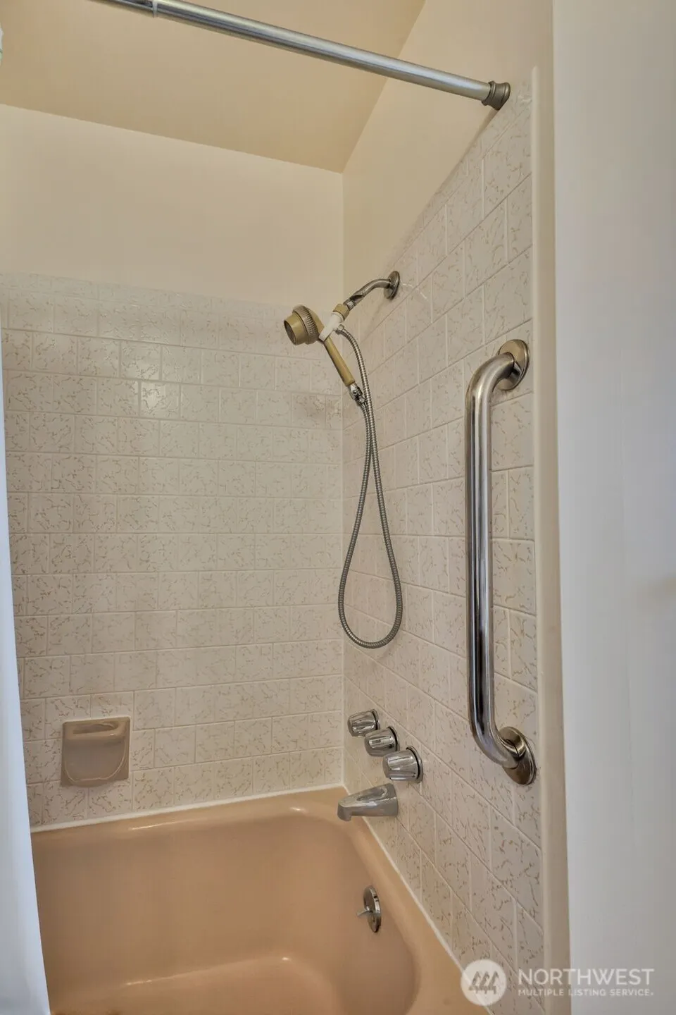 3911 S 250th Street , Kent, WA 98032