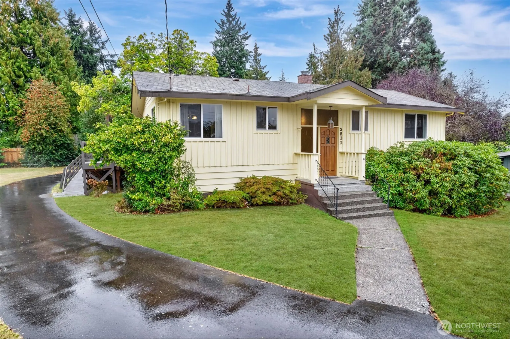 3911 S 250th Street , Kent, WA 98032