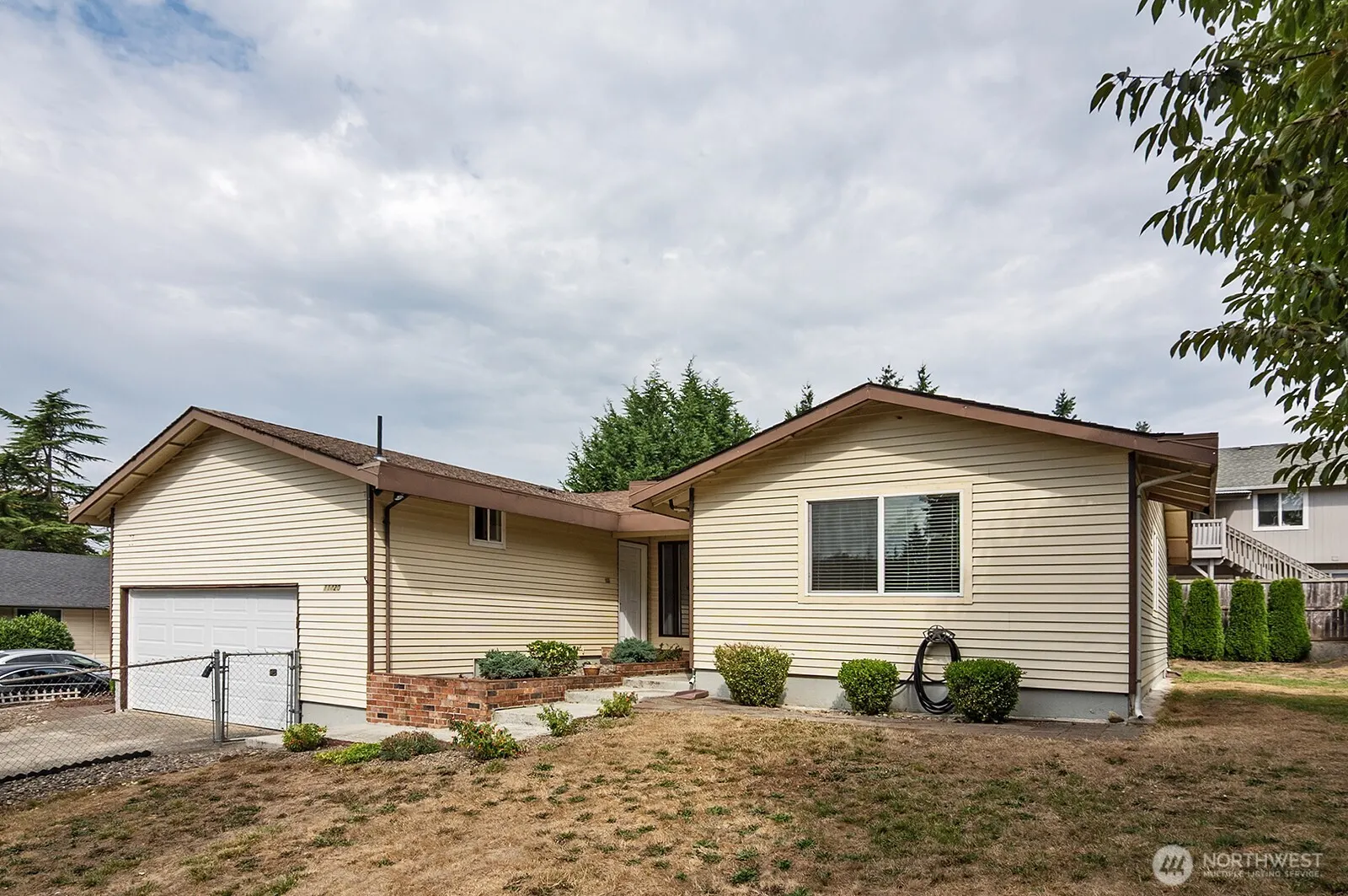 11420 SE 225th Street , Kent, WA 98031