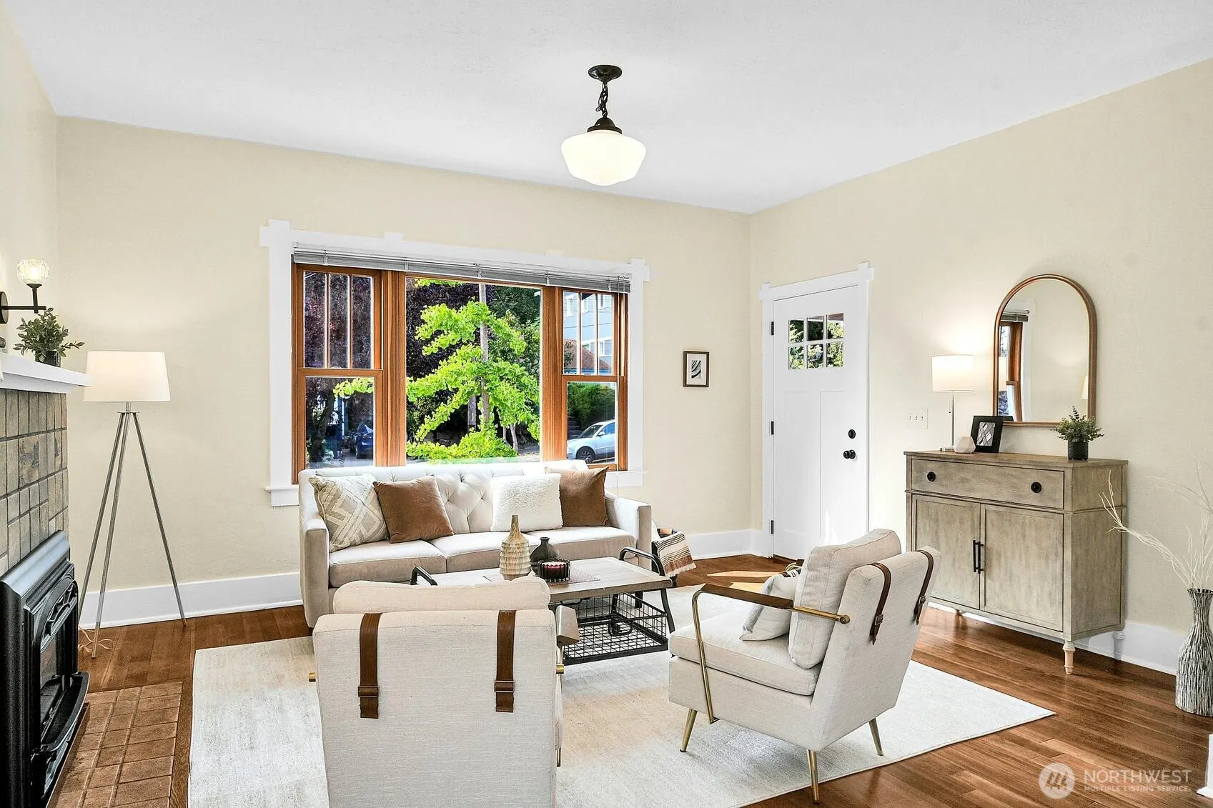 4022 Dayton Avenue N, Seattle, WA 98103