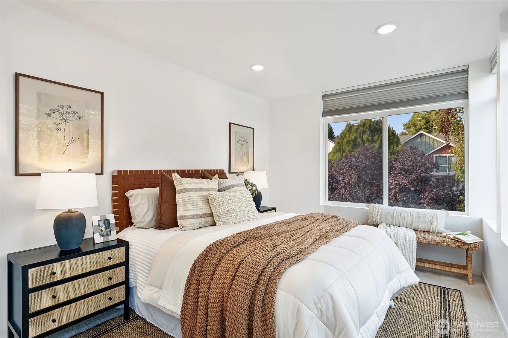 2045 A NW 63rd Street , Seattle, WA 98107