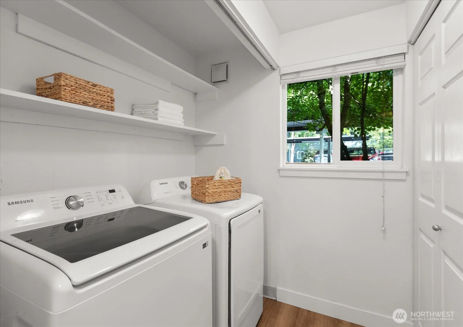 10018 NE 127th Place #B109, Kirkland, WA 98034