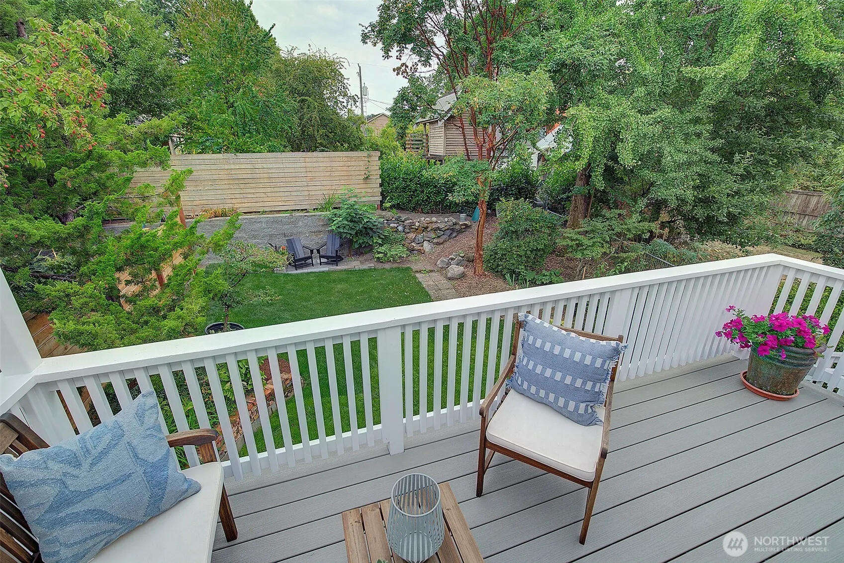 934 25th Avenue S, Seattle, WA 98144