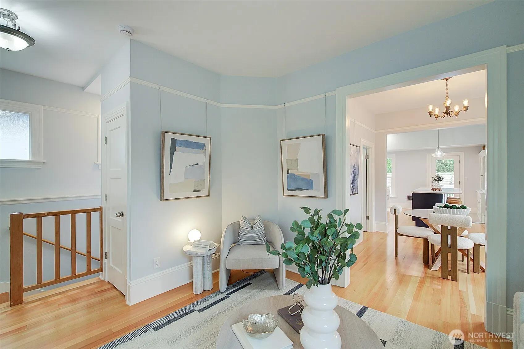 934 25th Avenue S, Seattle, WA 98144