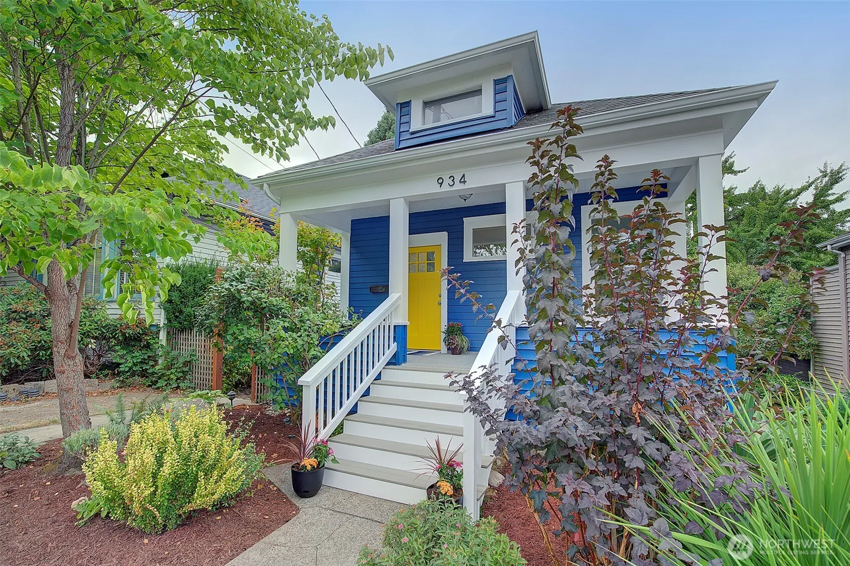 934 25th Avenue S, Seattle, WA 98144