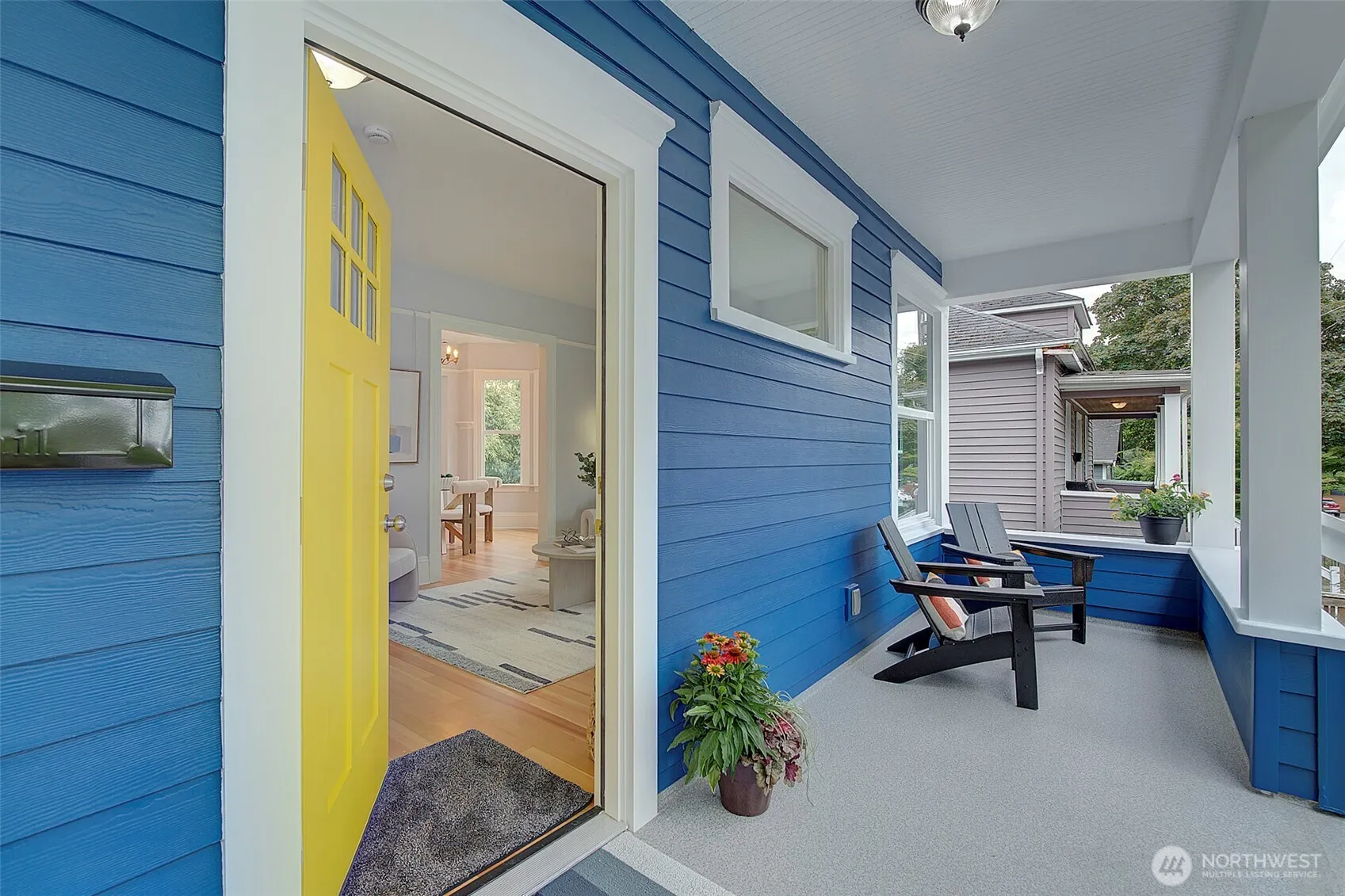 934 25th Avenue S, Seattle, WA 98144