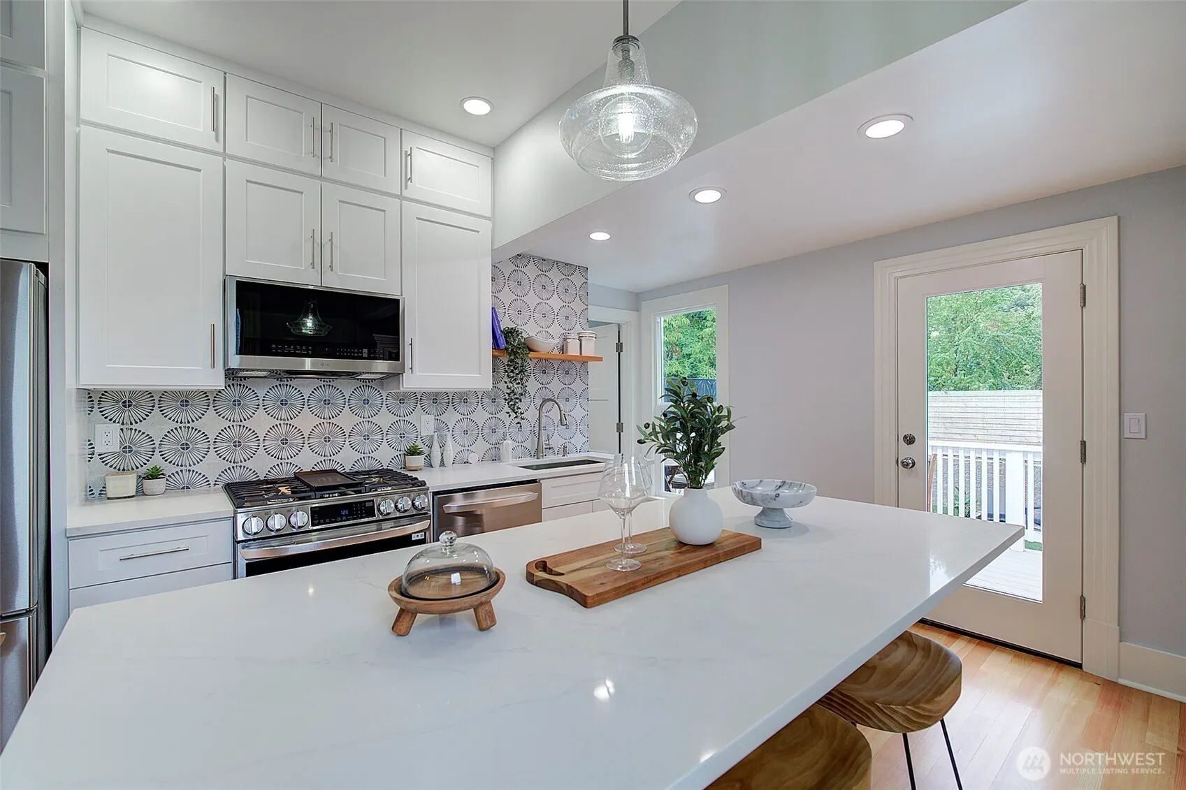 934 25th Avenue S, Seattle, WA 98144