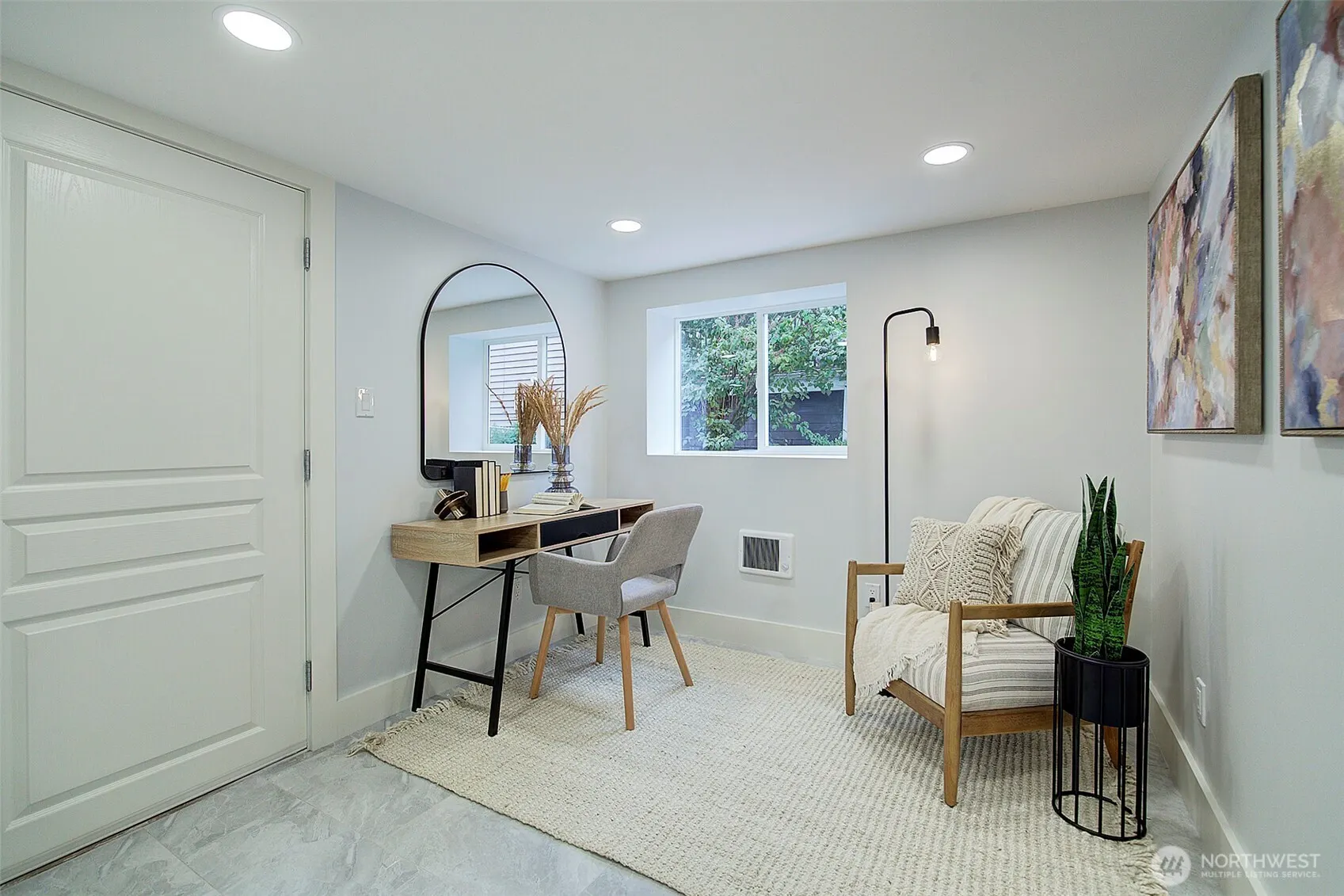 934 25th Avenue S, Seattle, WA 98144