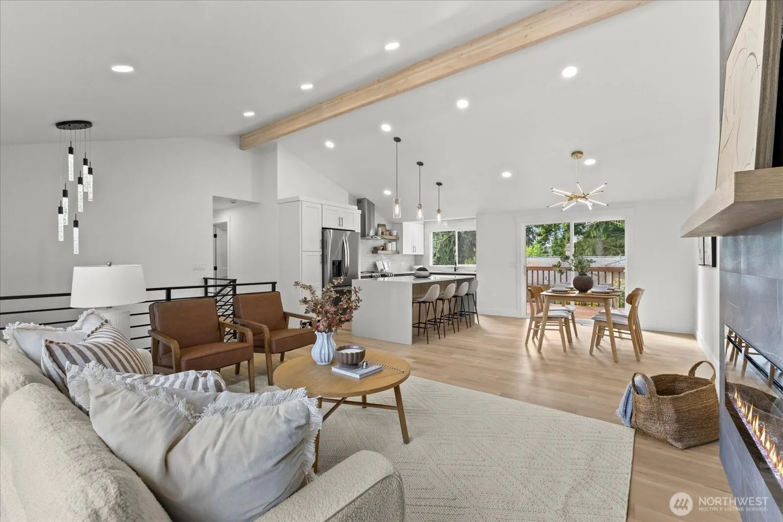12935 NE 131st Street , Kirkland, WA 98034