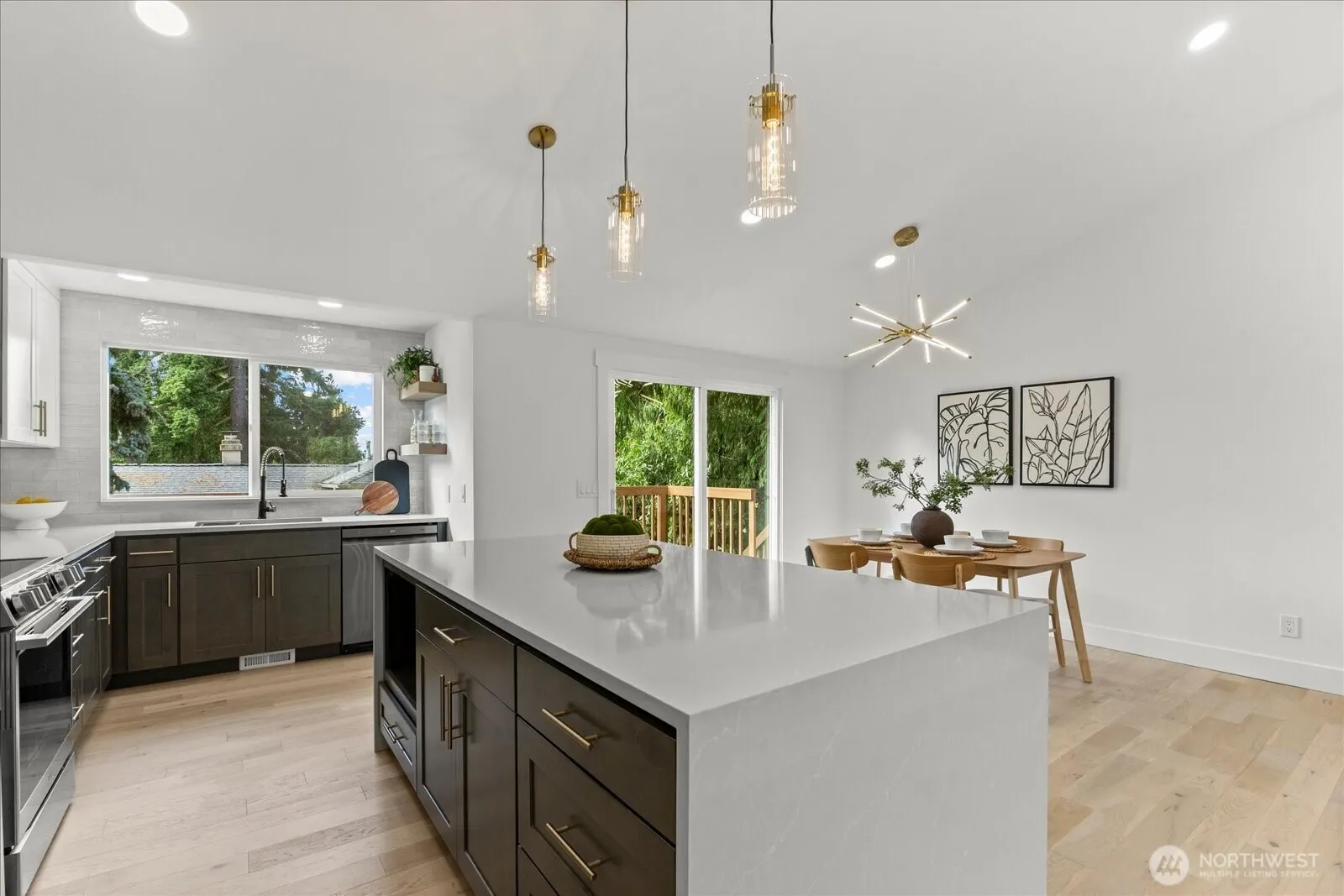 12935 NE 131st Street , Kirkland, WA 98034