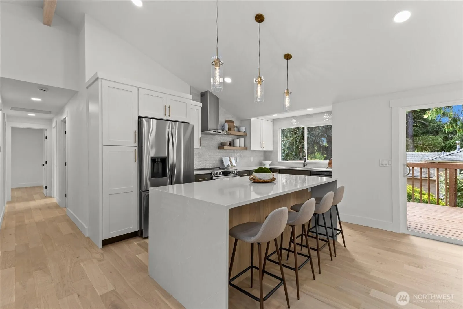 12935 NE 131st Street , Kirkland, WA 98034