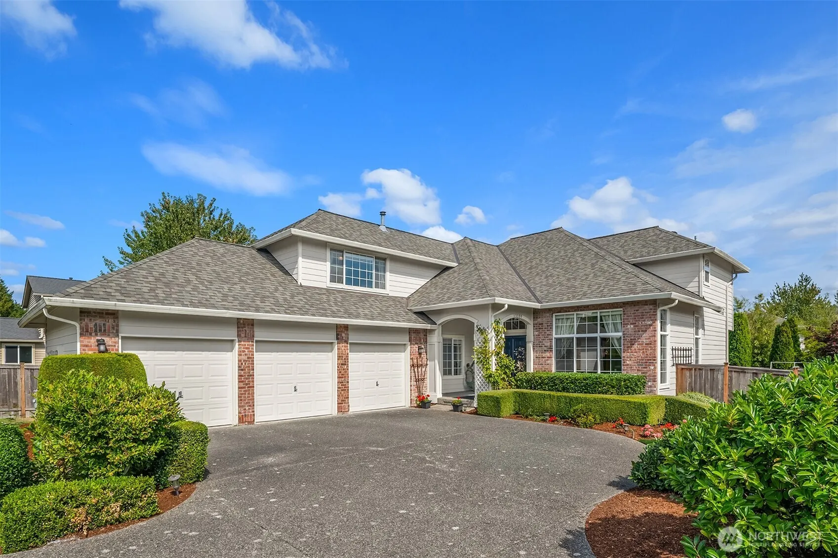 13388 NE 134th Place , Kirkland, WA 98034
