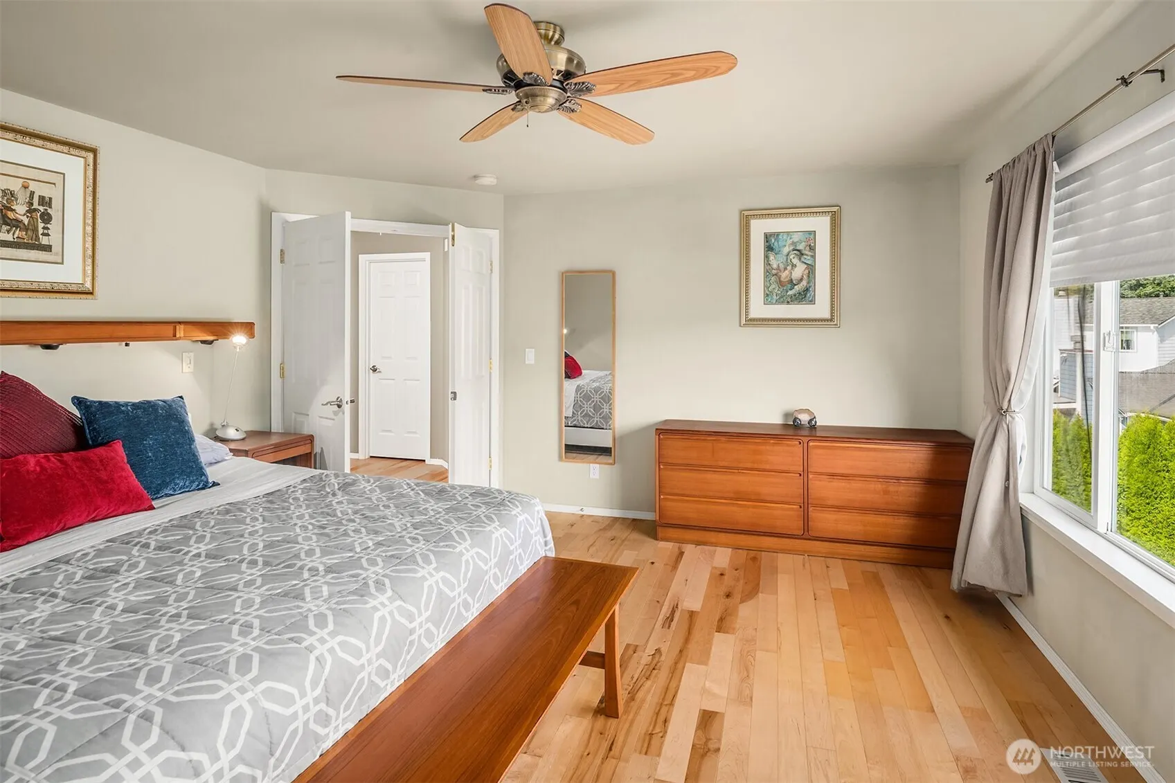 13388 NE 134th Place , Kirkland, WA 98034