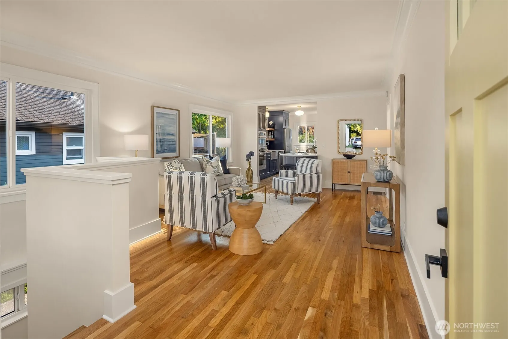 7523 12th Avenue NW, Seattle, WA 98117